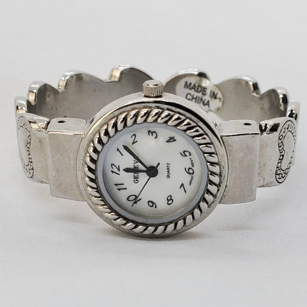 Women's‎ Cuff Watch Hearts Band 26MM Gray Tone 5.5